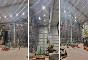 Inhouse-Montage eines 30 Meter hohen S32-RBG bei Quooker in Ridderkerk